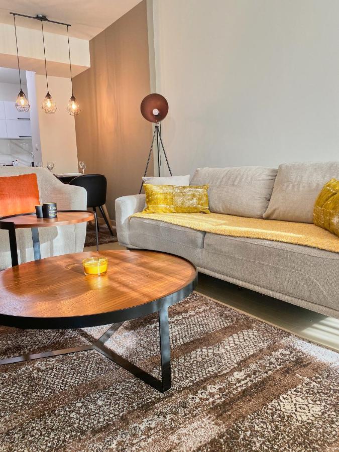Stylish Apartment, Skopje Centre - Private Parking - Panoramic Views Exterior photo
